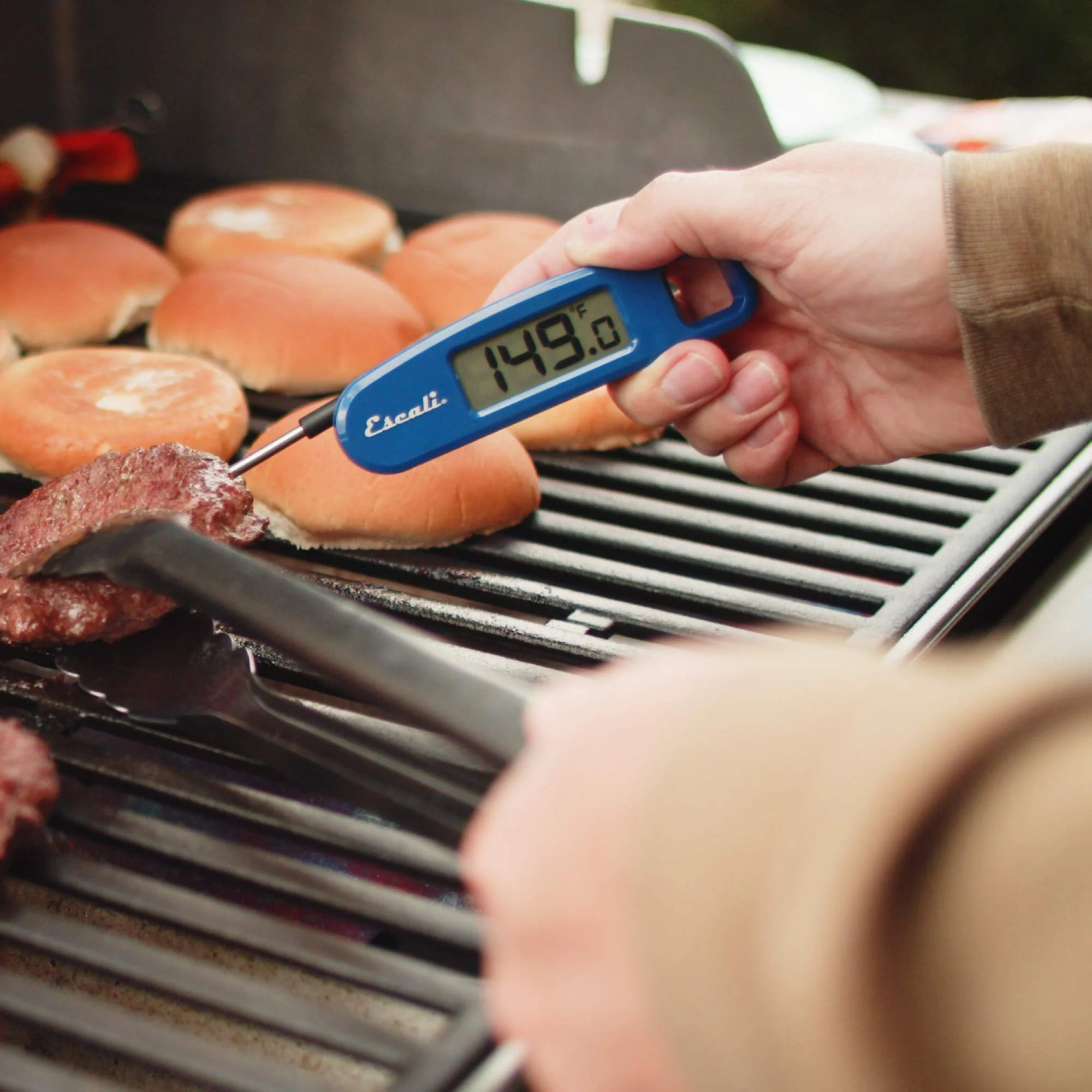 Compact Folding Digital Thermometer - Image 14