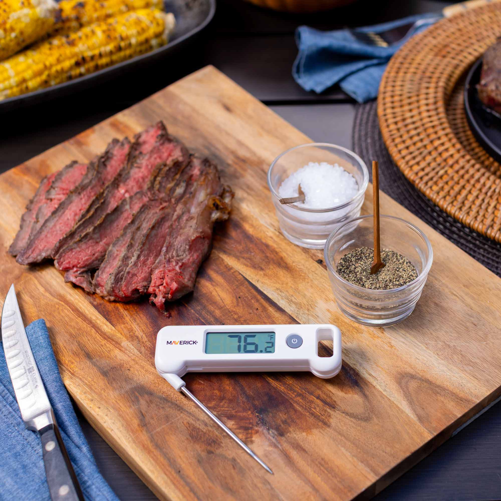 Folding Probe Digital Thermometer - Image 5