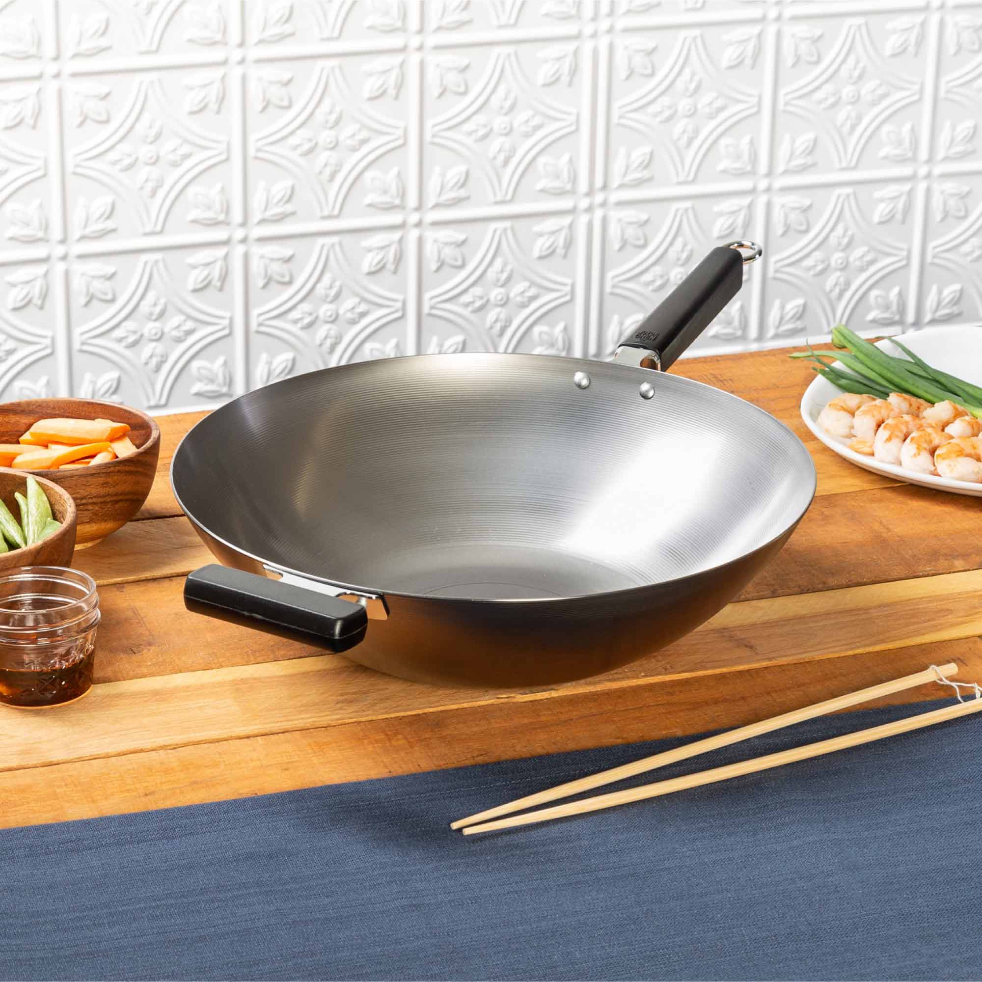 Professional Series 14-Inch Carbon Steel Flat Bottom Wok with Phenolic Handles - Image 5