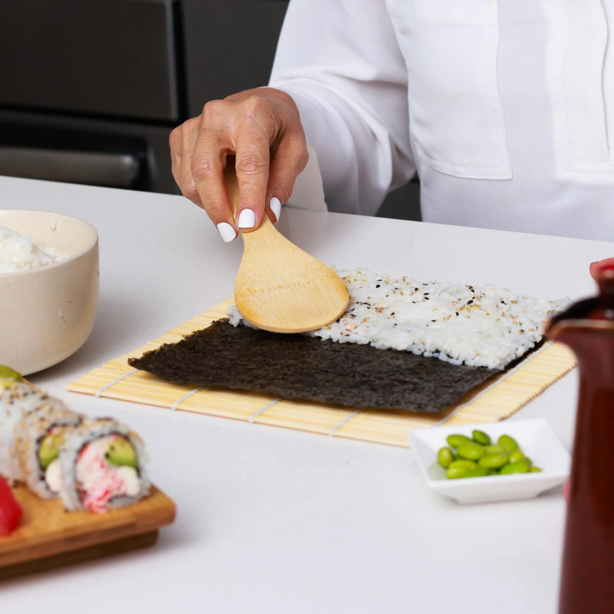 2-Piece Sushi Making Kit with Sushi Roller - Image 6