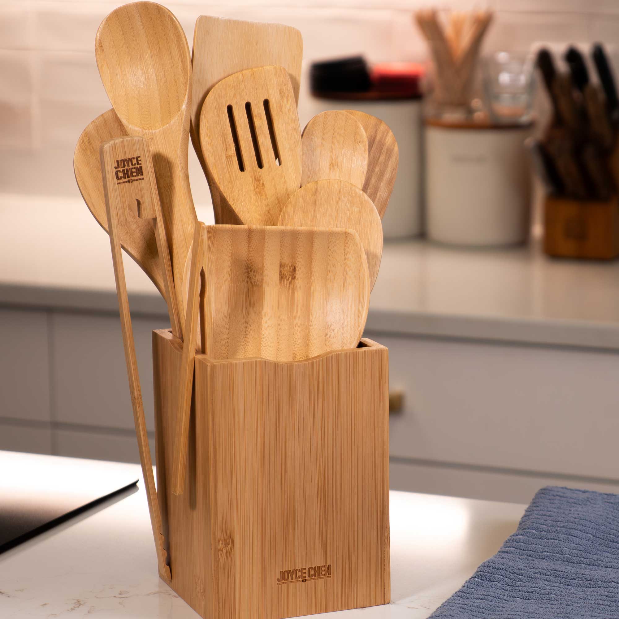 11 Piece Burnished Bamboo Utensil Set - Image 5