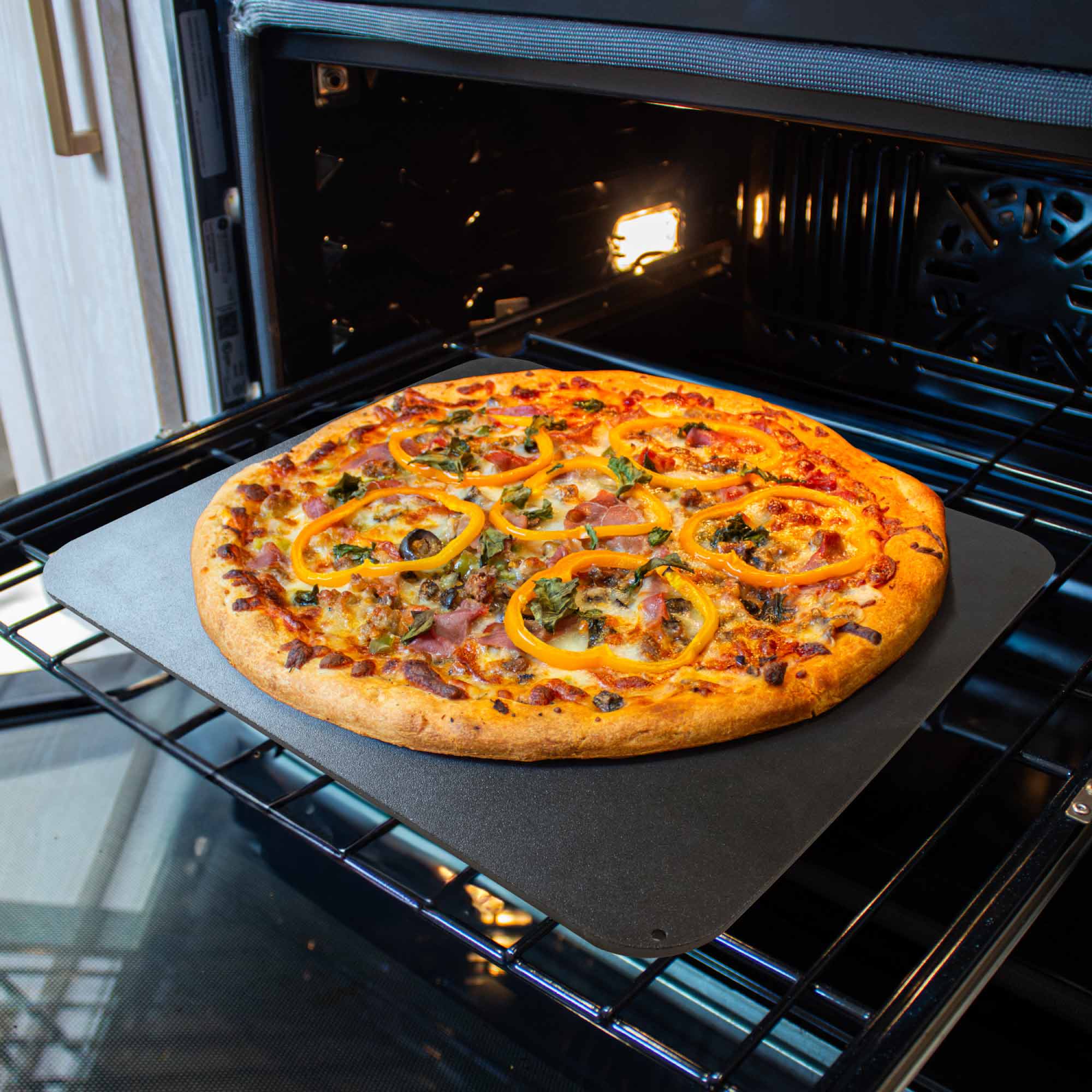 Pizza Steel with Moat, 14x14-Inch - Image 4
