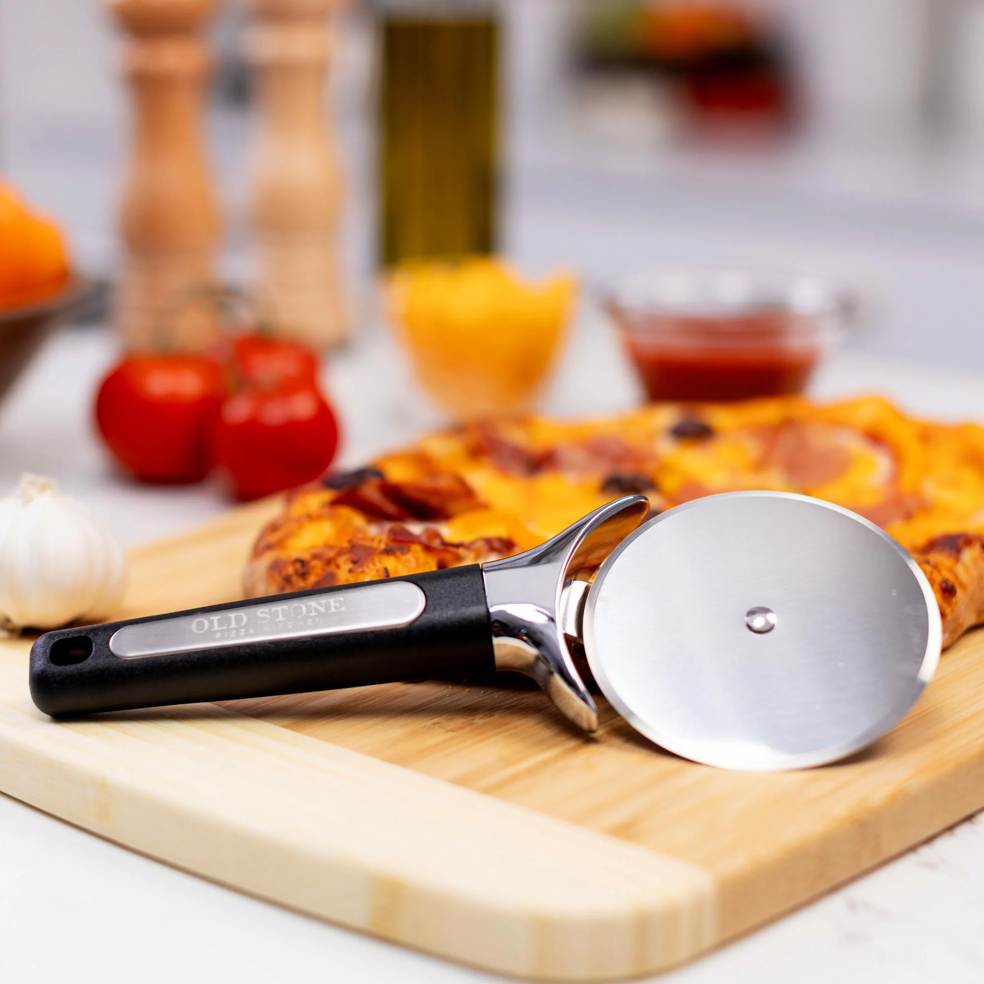 Premium Pizza Cutter, 3.5" Cutting Wheel - Image 3